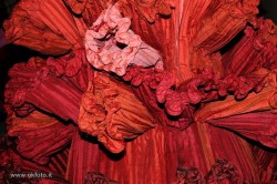 Venaria-Capucci- abito rosso di Capucci: particolare