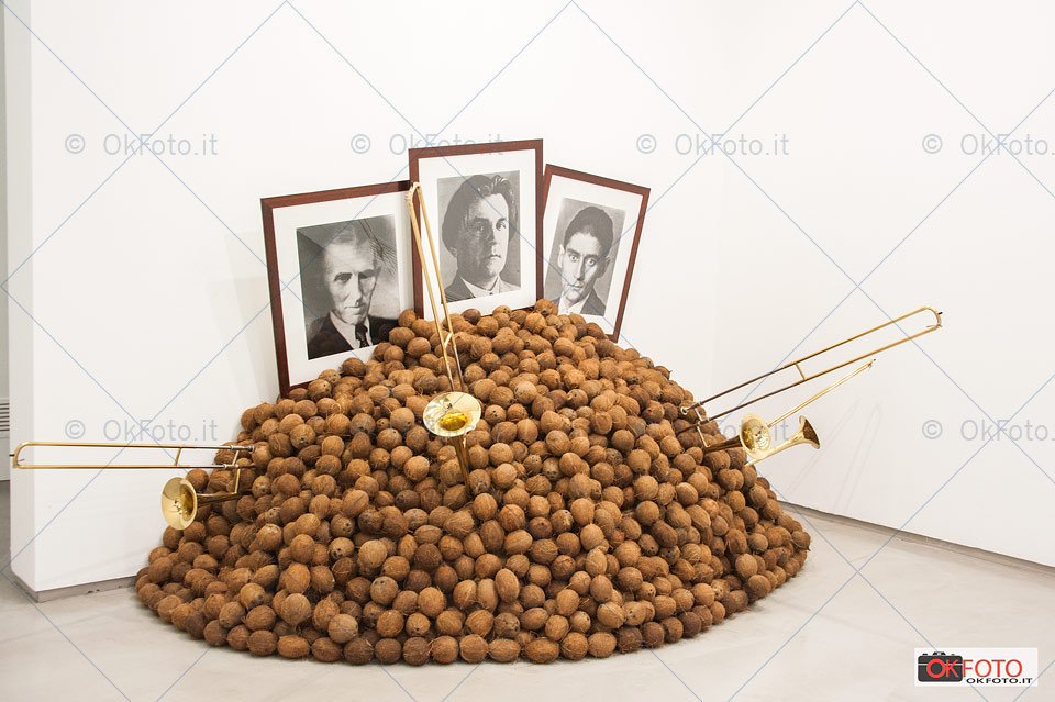 una opera di Braco Dimitrijević in mostra alla GAM