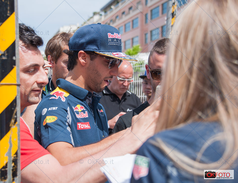 Daniel Ricciardo su Red Bull in pole position a Monaco