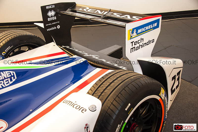 Dall’accordo con Mahindra Racing per la Formula E alle auto storiche esposte a Automotoretrò